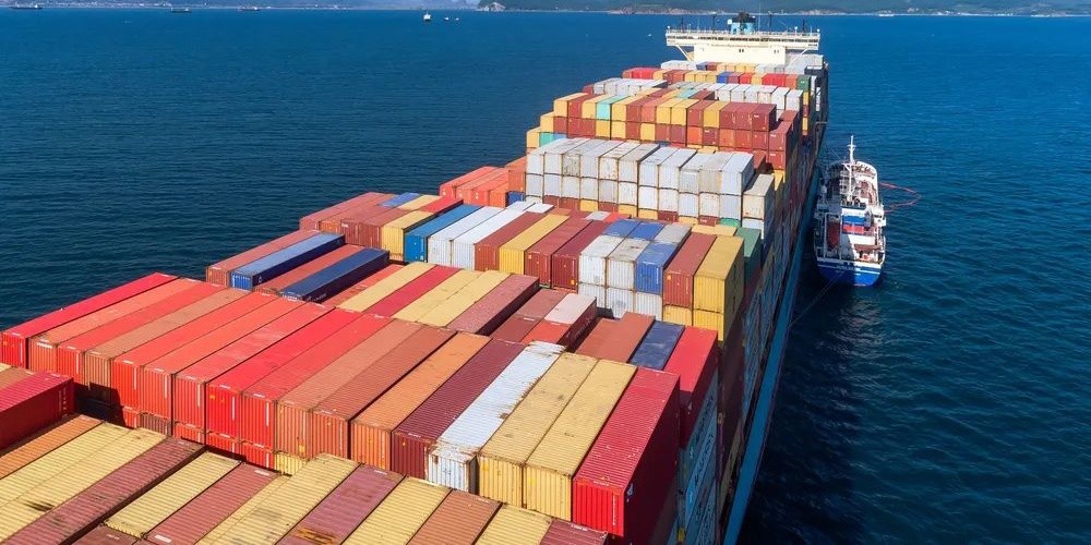 Container Multimodal Cooperative Transportation